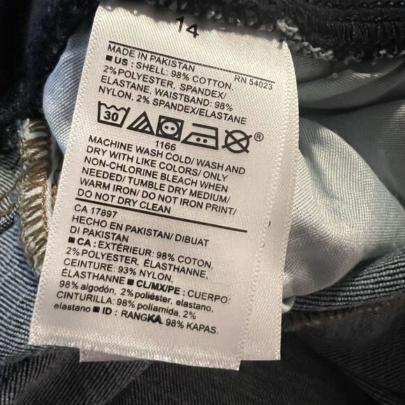 Old Navy Maternity Jeans Pants 14 Raw Hem - Picture 4 of 4